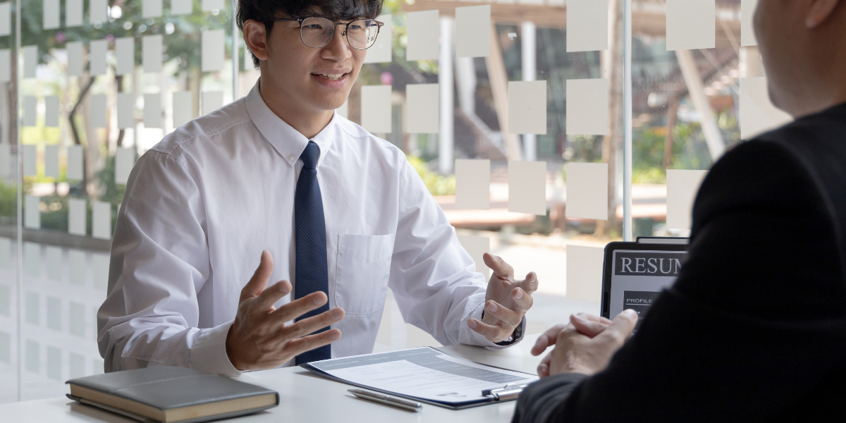 Primeiro emprego: por onde começar sua jornada profissional?